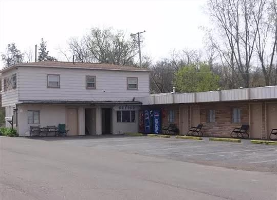 Exterior of the Crest Motel, pre-renovation.